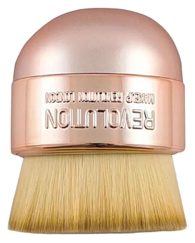 Makeup Revolution Oval Kabuki Brush Solange Der Vorrat Reicht